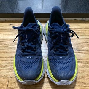 Hoka One One Clifton Edge